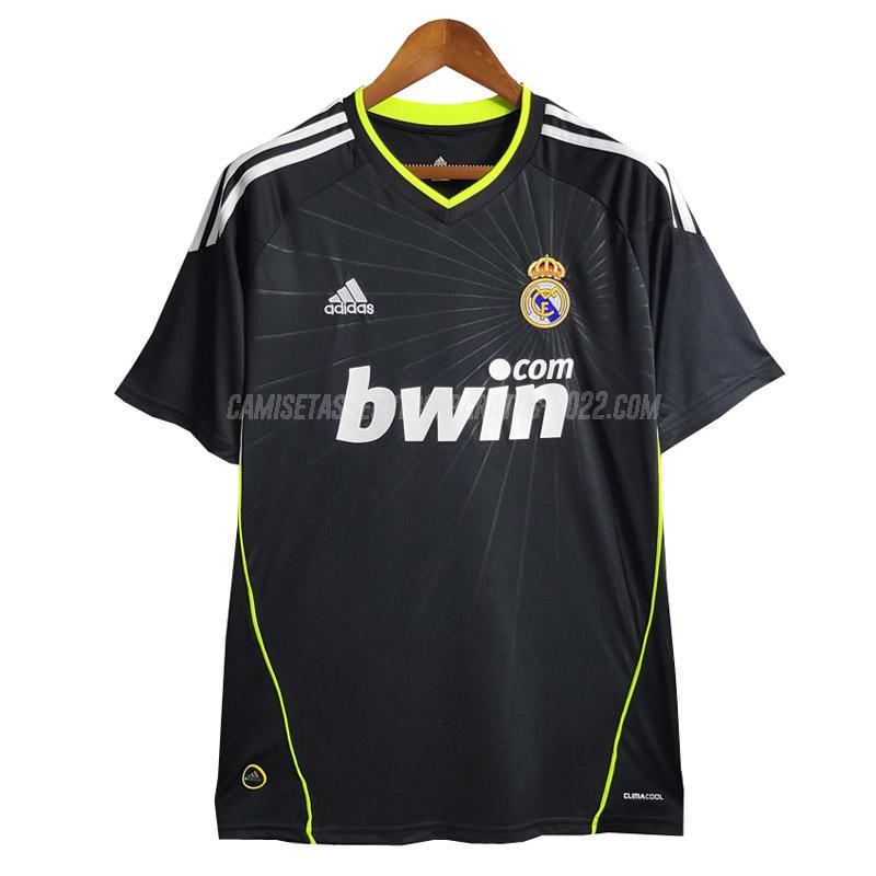camiseta retro de la 2ª equipación real madrid 2010-2011